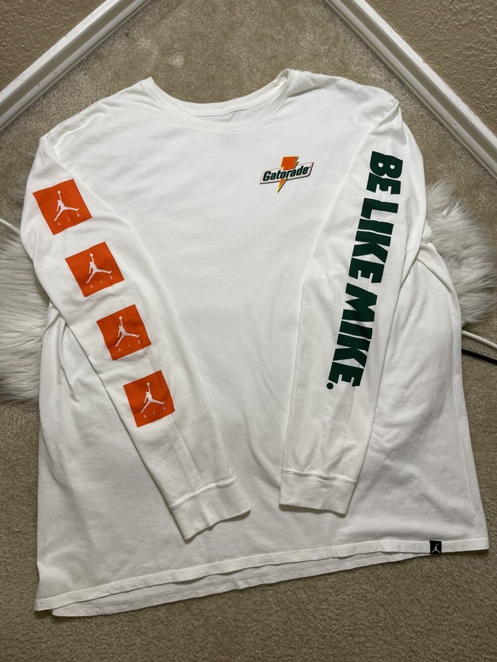 Nike Air Jordan Gatorade Long Sleeve Shirt Men 3XL White Graphic Be Like Mike